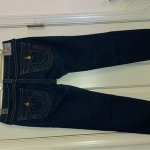 WOMEN’S TRUE RELIGION JEANS RELAXED LOW RISE SIZE 31. DARK DENIM WASH